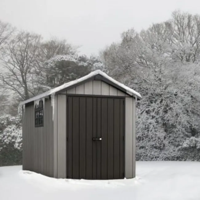 Casetta da giardino con pavimento KETER Oakland in polipropilene grigio con porta doppio battente, superficie interna 5.25 m² e spessore parete 20 mm